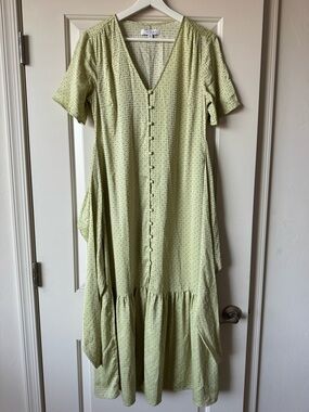 Love Pale Green Button-Front Midi Dress